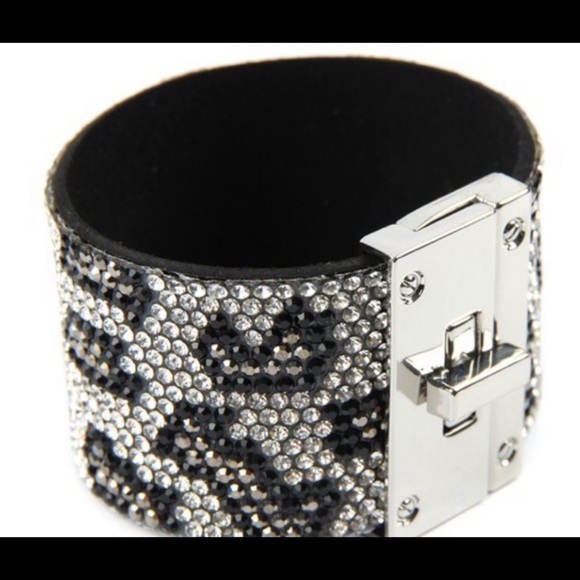 Animal Print Silver Bracelet - Picture 3 of 4